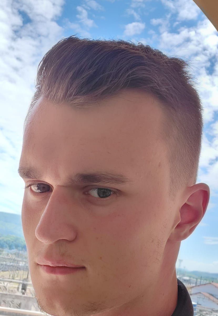 Profil de Mica